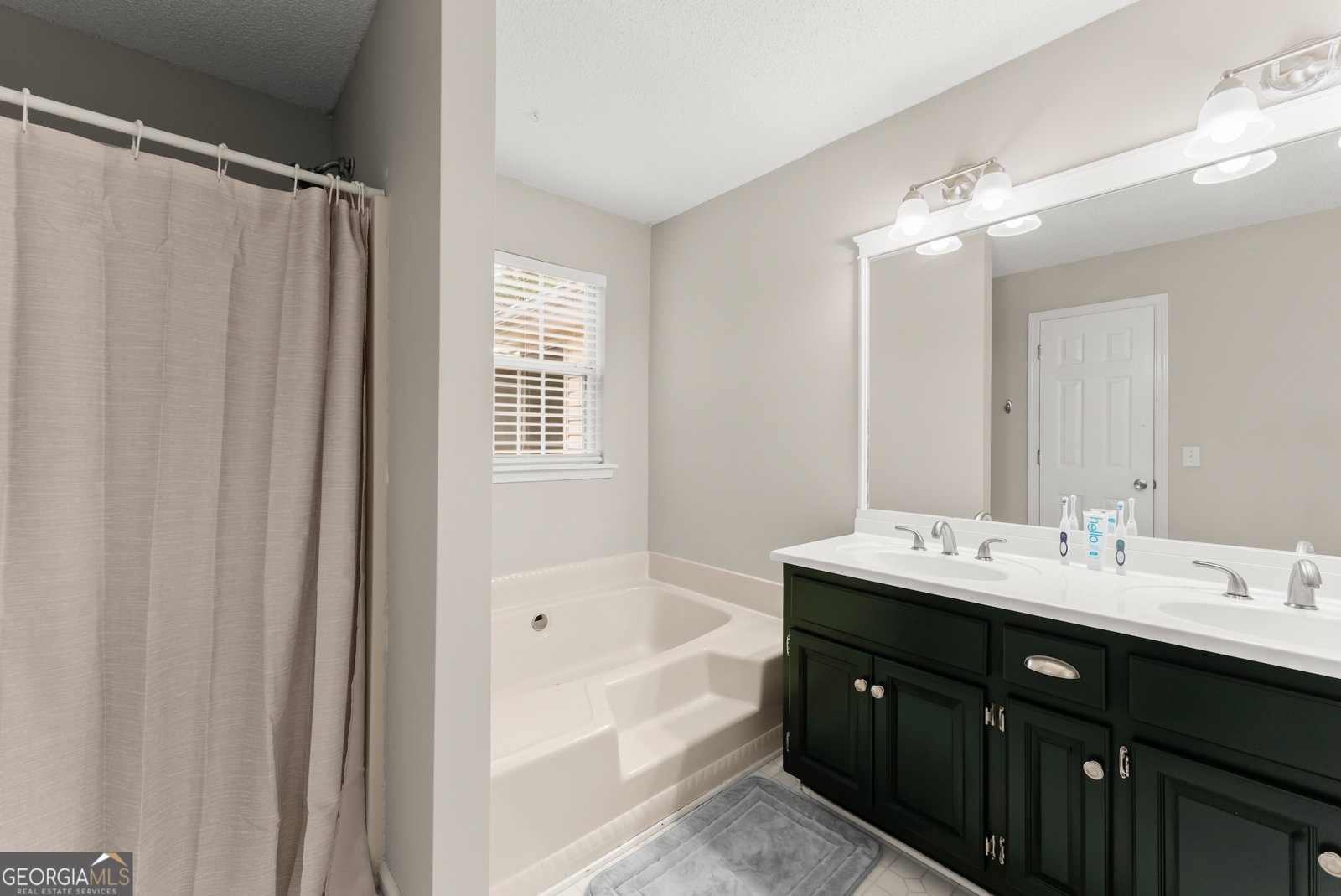 4912 Peach Mountain Drive Gainesville - 28