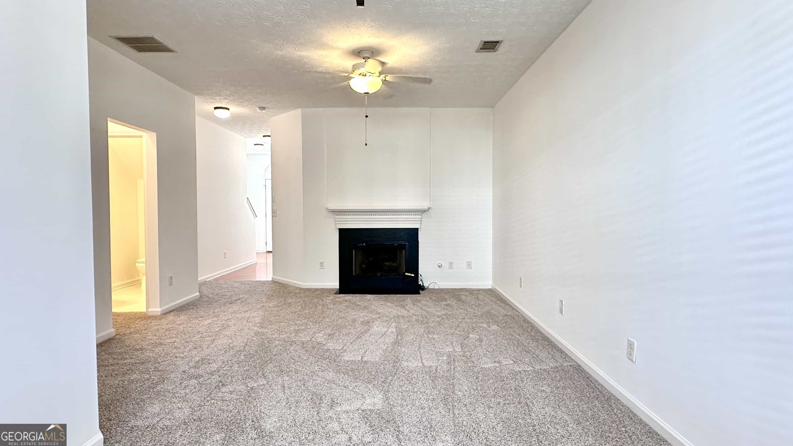 6243 Shoreview Circle Flowery Branch - 10