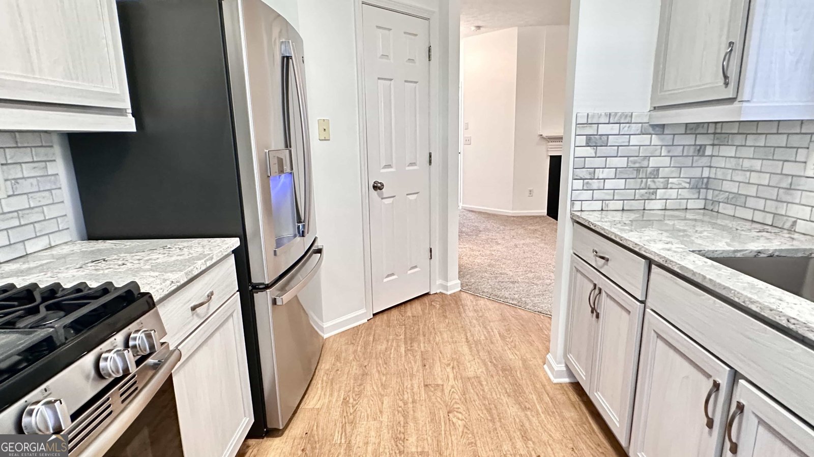 6243 Shoreview Circle Flowery Branch - 16