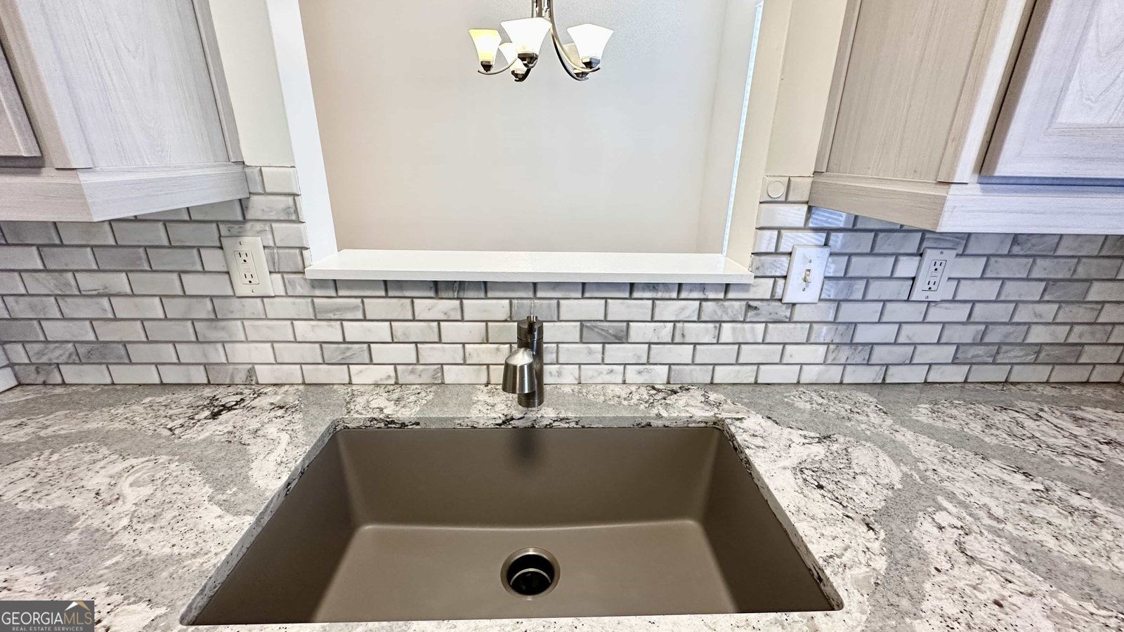 6243 Shoreview Circle Flowery Branch - 18