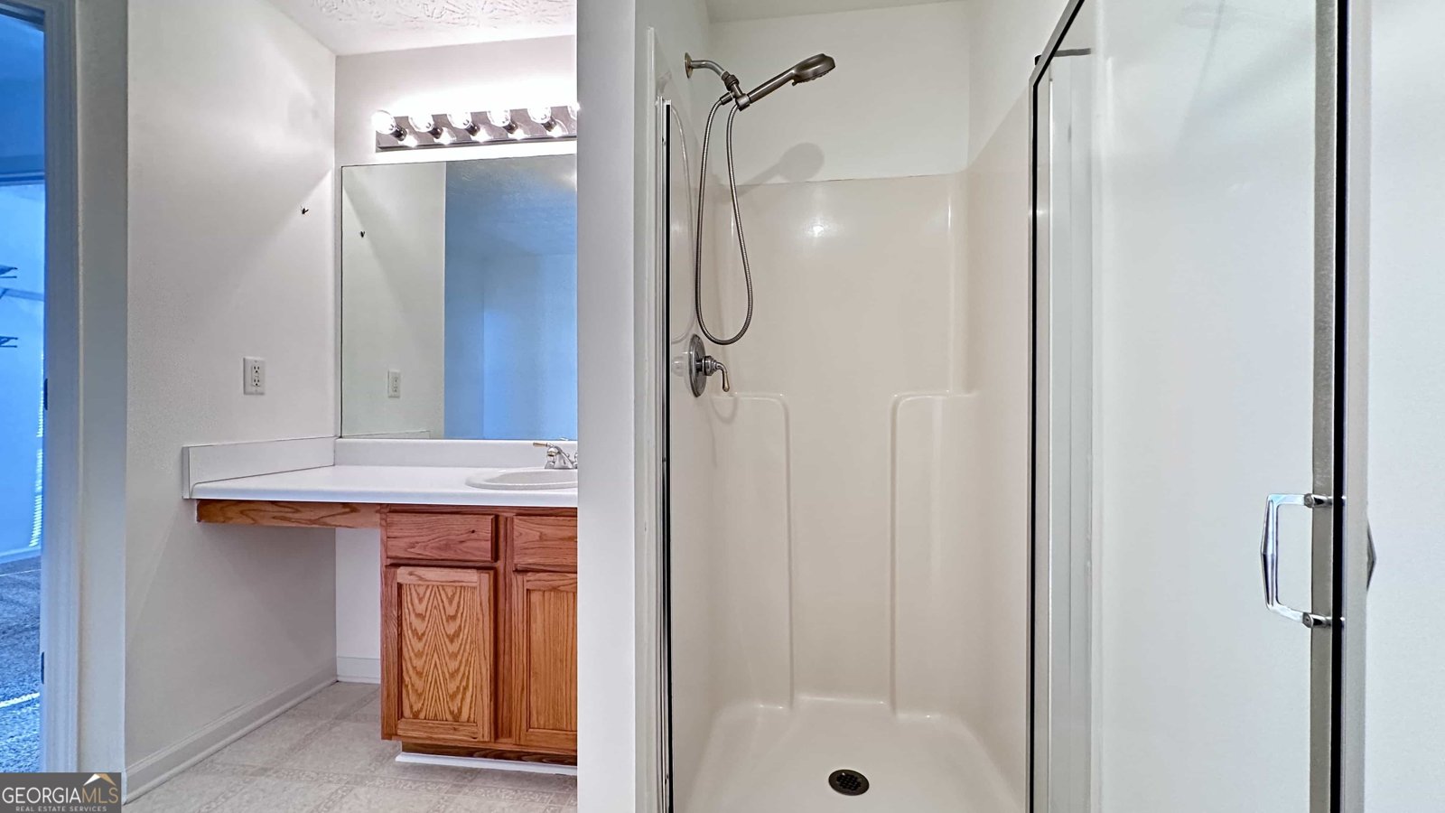 6243 Shoreview Circle Flowery Branch - 25