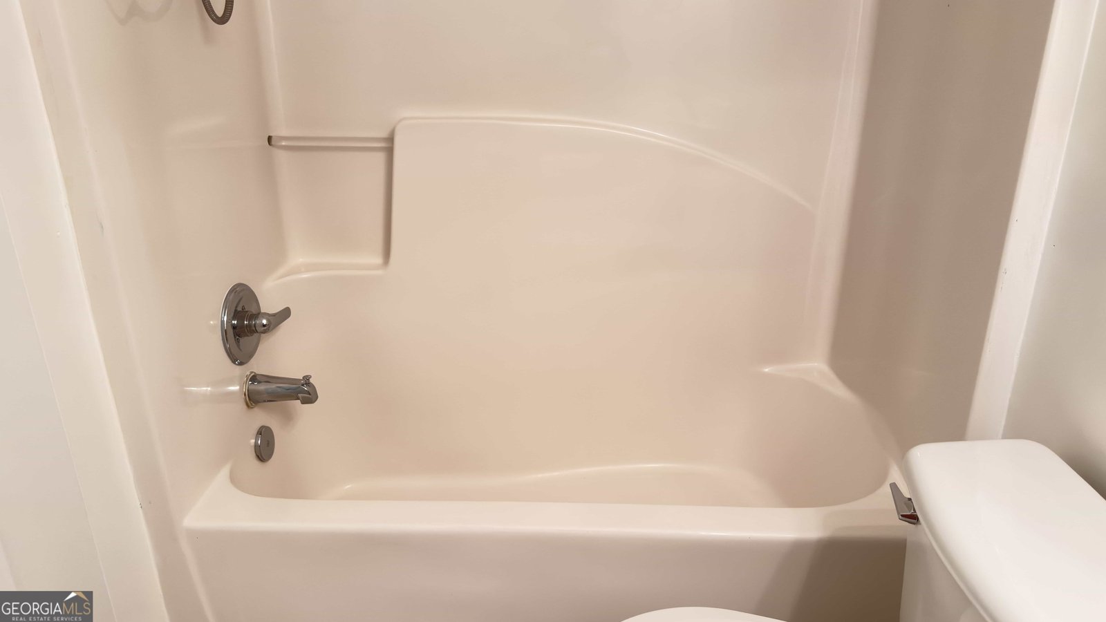 6243 Shoreview Circle Flowery Branch - 28