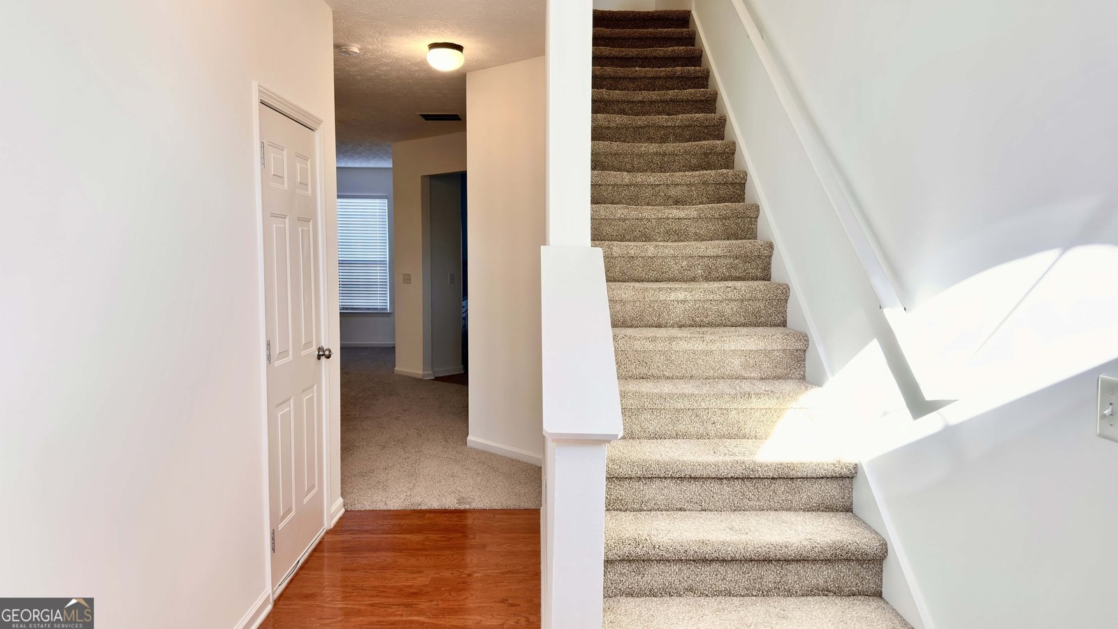 6243 Shoreview Circle Flowery Branch - 6