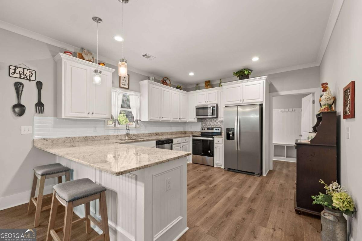 6253 Main Street Lula - 11