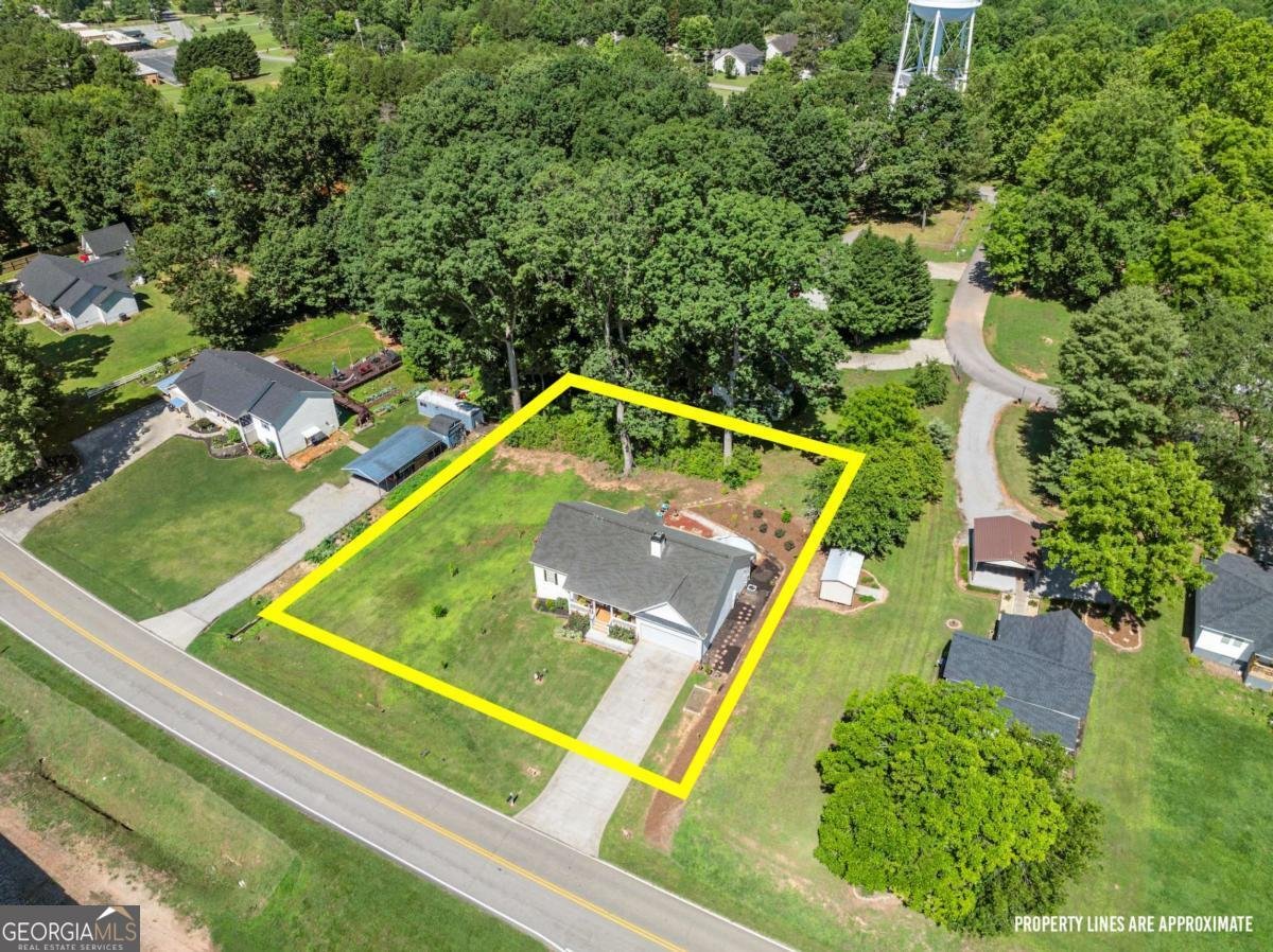 6253 Main Street Lula - 34