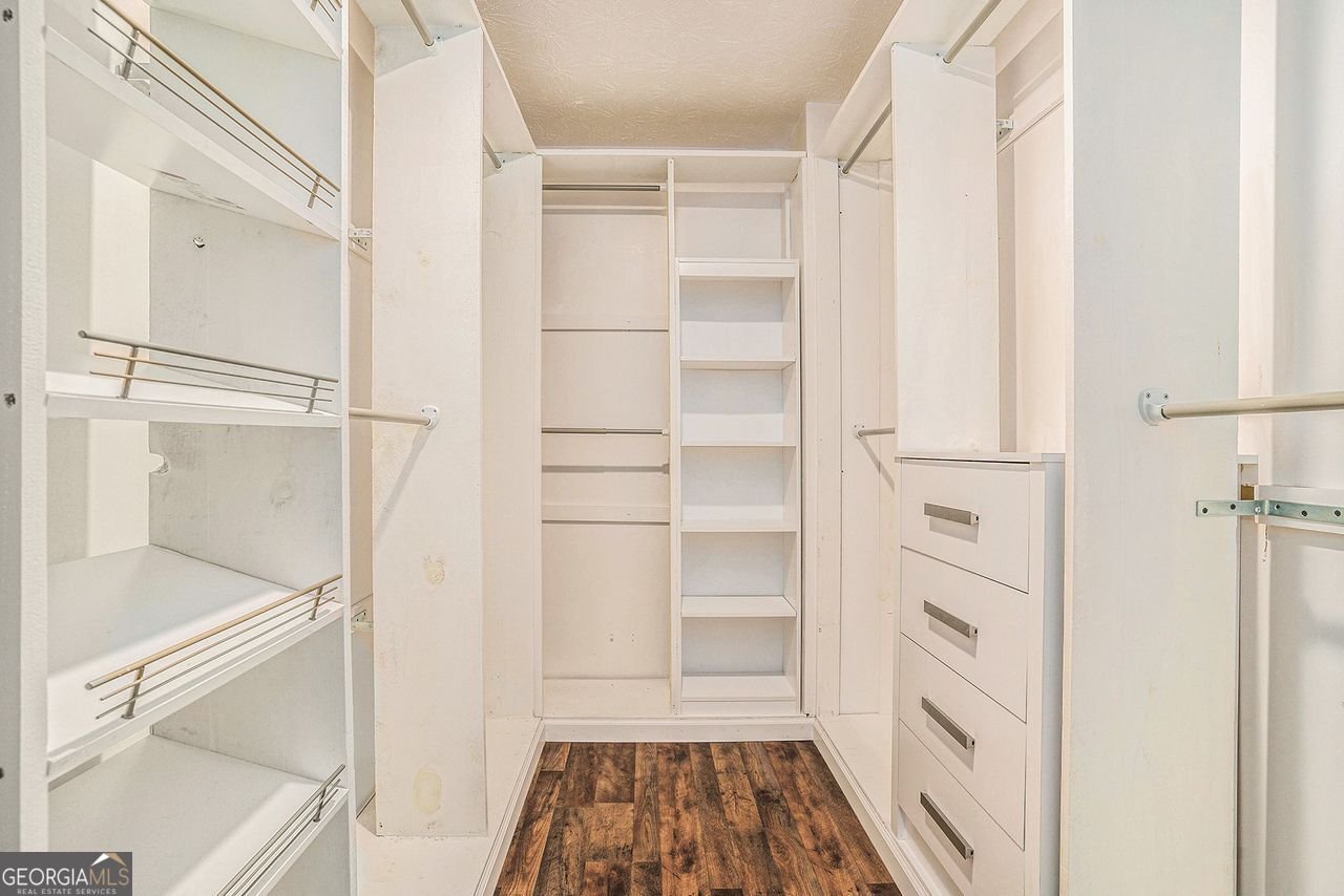 3205 HALEYS Conyers - 15