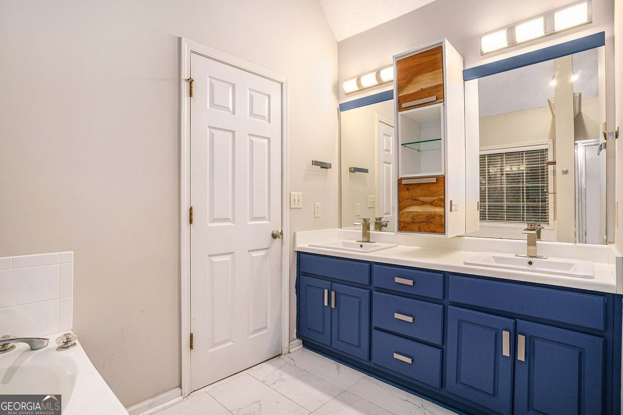 3205 HALEYS Conyers - 17