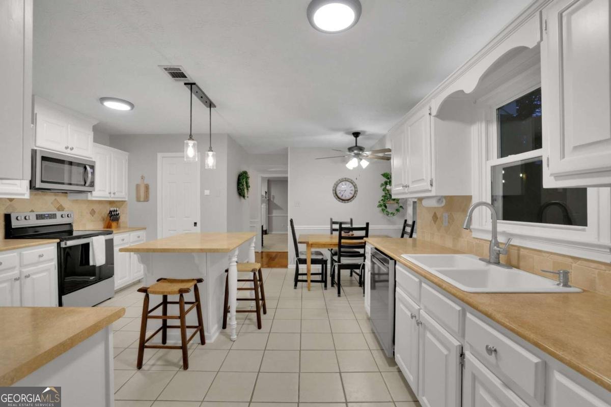 1919 Waterton Court Grayson - 14