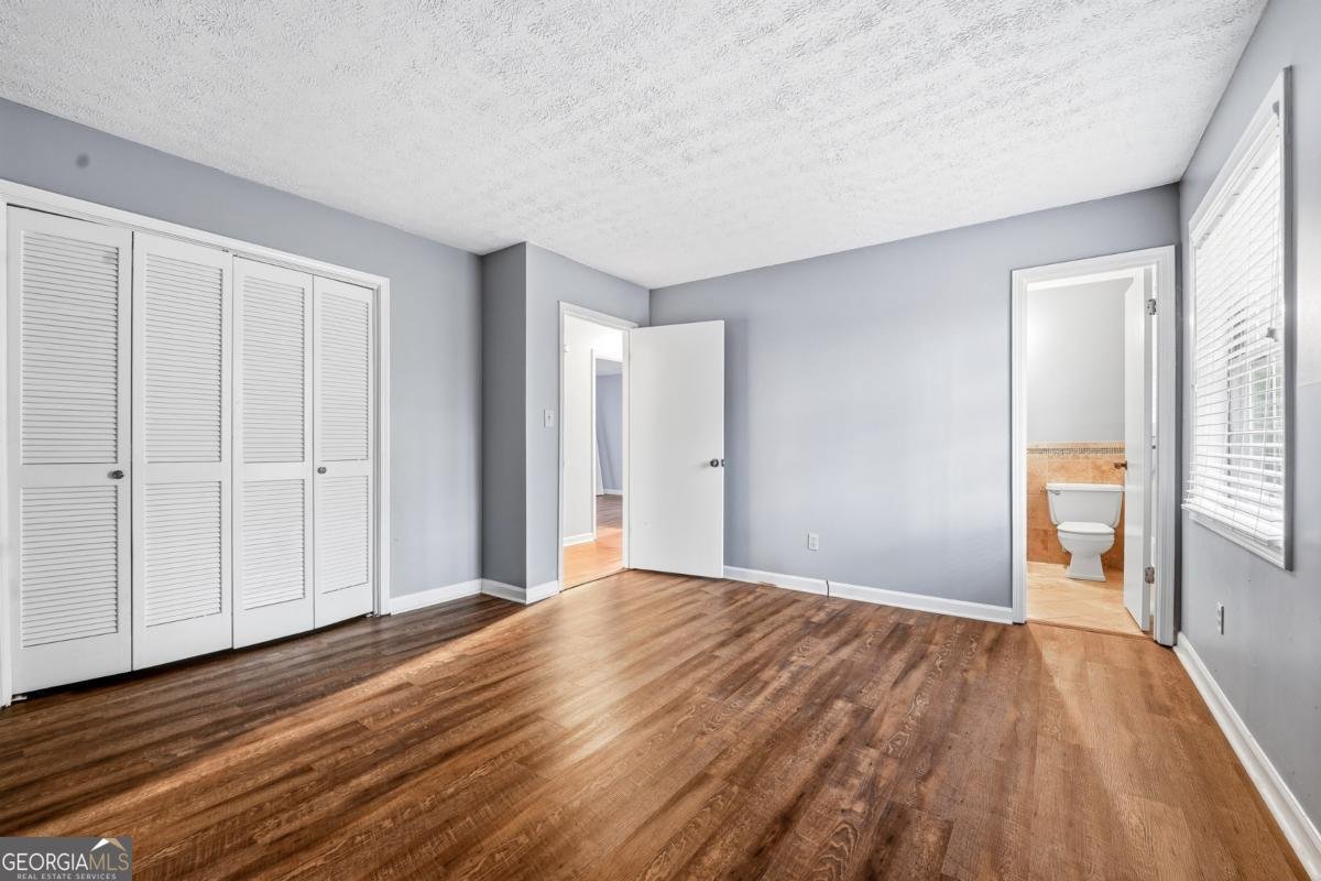 190 Crestwood Court Alpharetta - 2