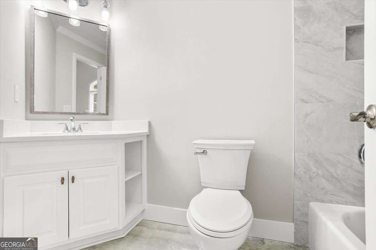 3425 Kingsland Circle Berkeley Lake - 31