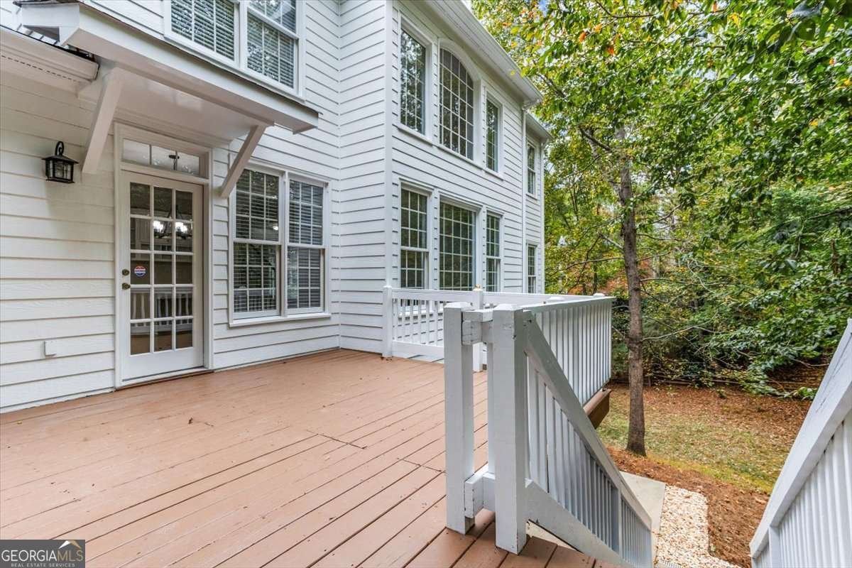 3425 Kingsland Circle Berkeley Lake - 43