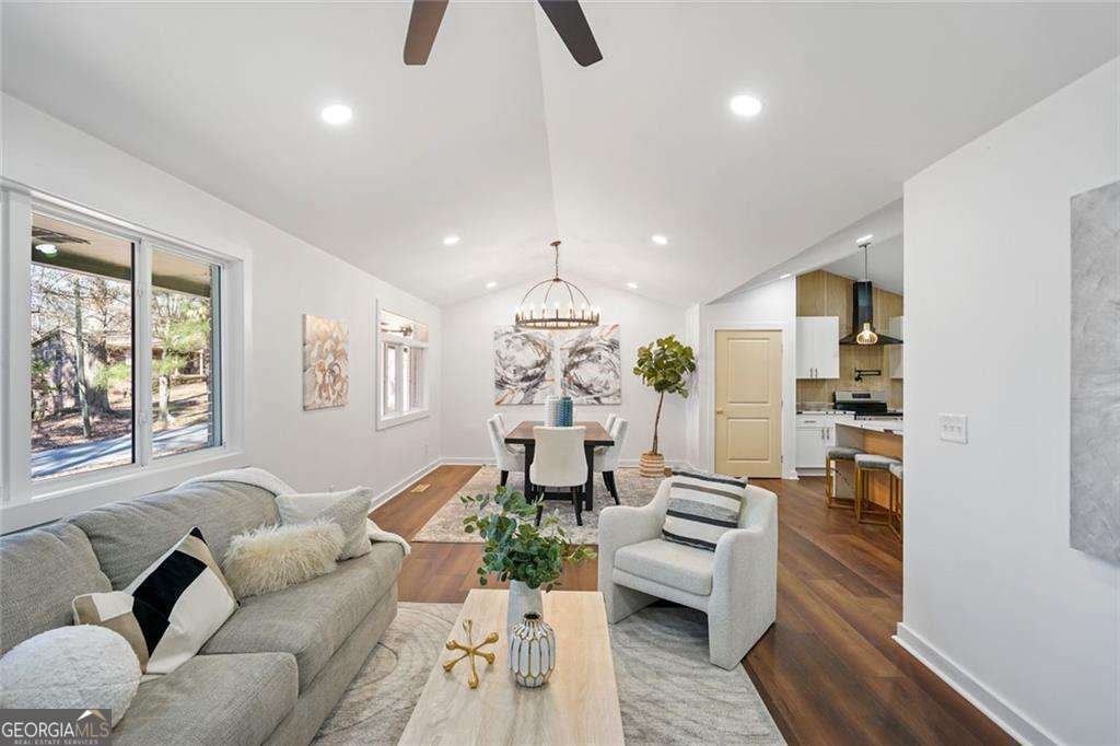 2541 Peyton Woods Trail Atlanta - 4