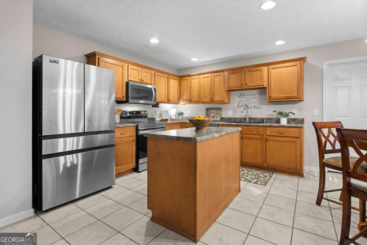 108 Drury Lane Canton - 6