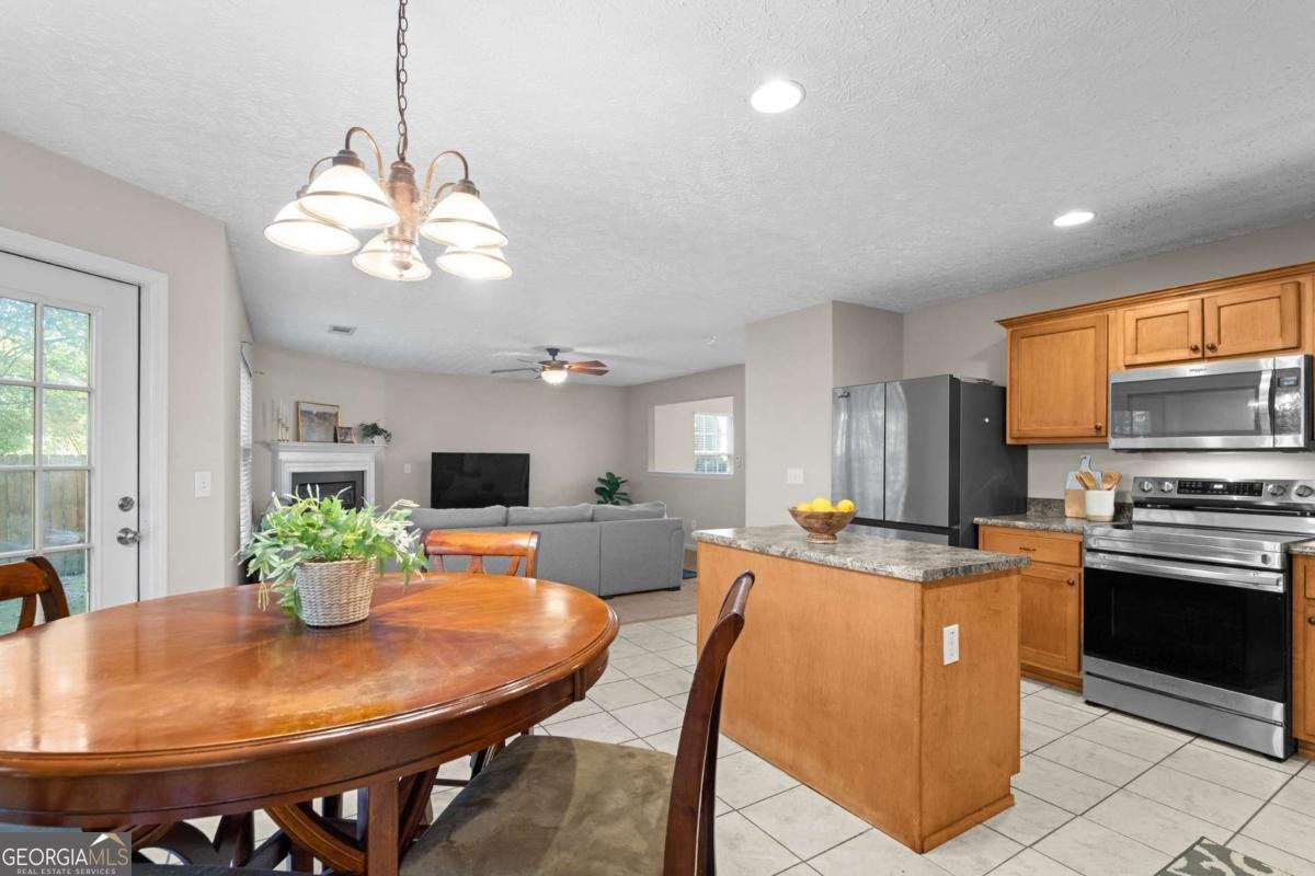 108 Drury Lane Canton - 7