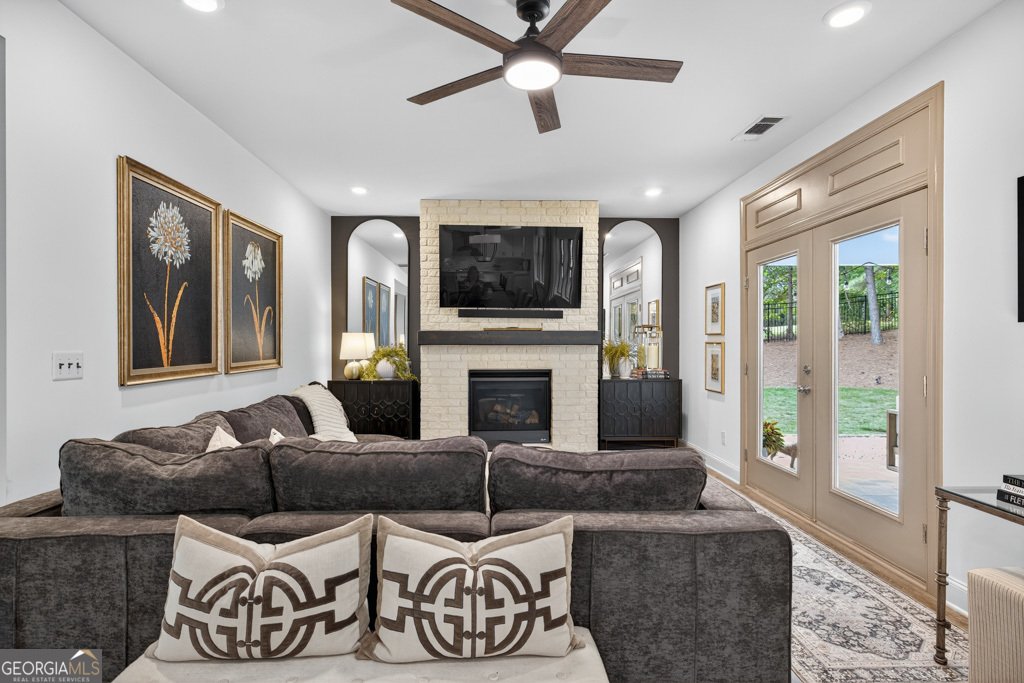 6306 Water Haven Way Flowery Branch - 8