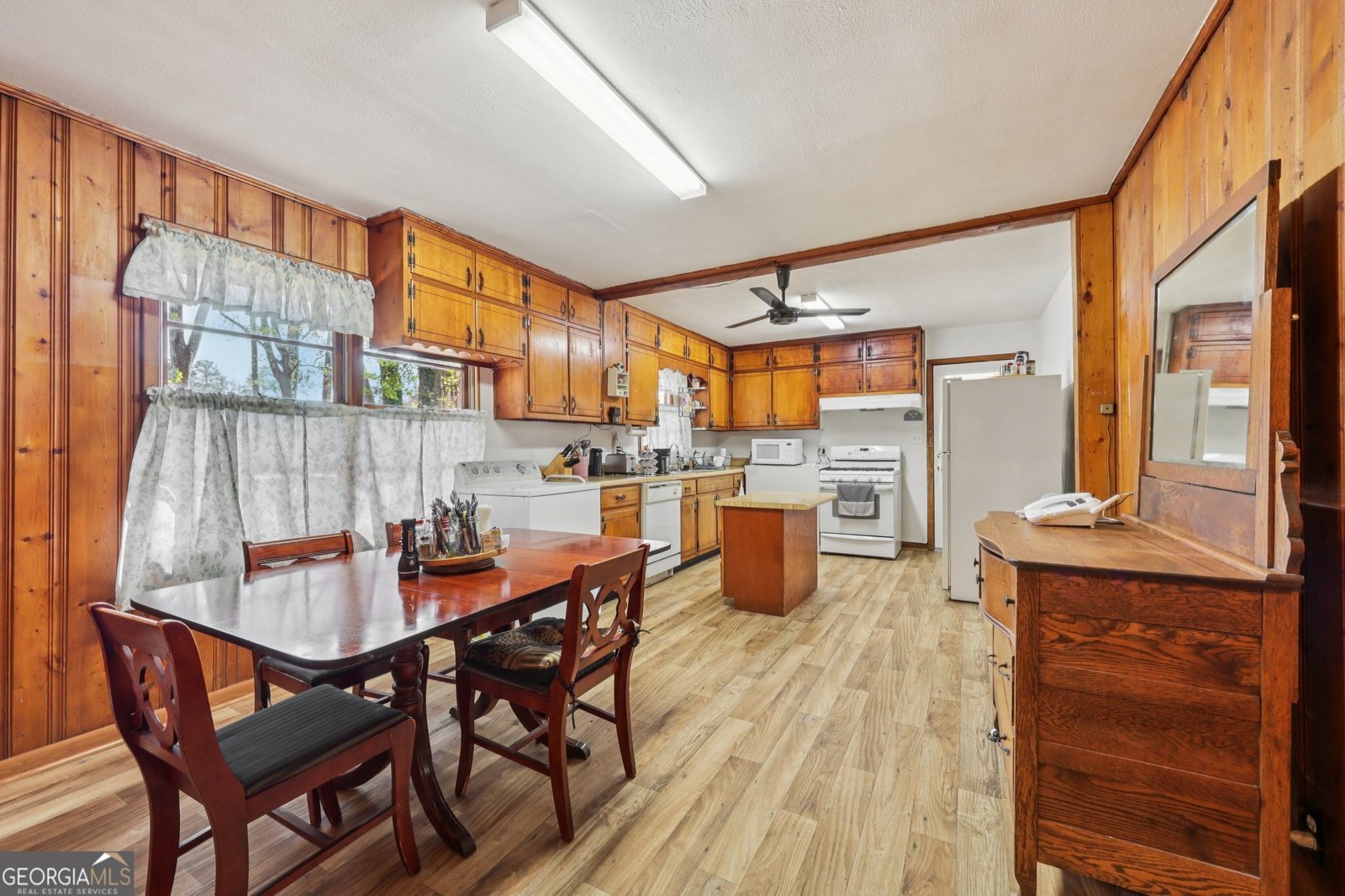 2566 Pine Street Snellville - 10