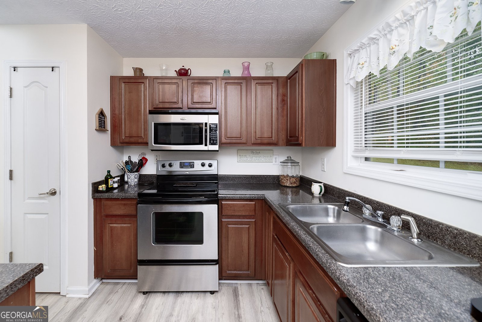 2287 Turtle Cove Throughway Monticello - 23