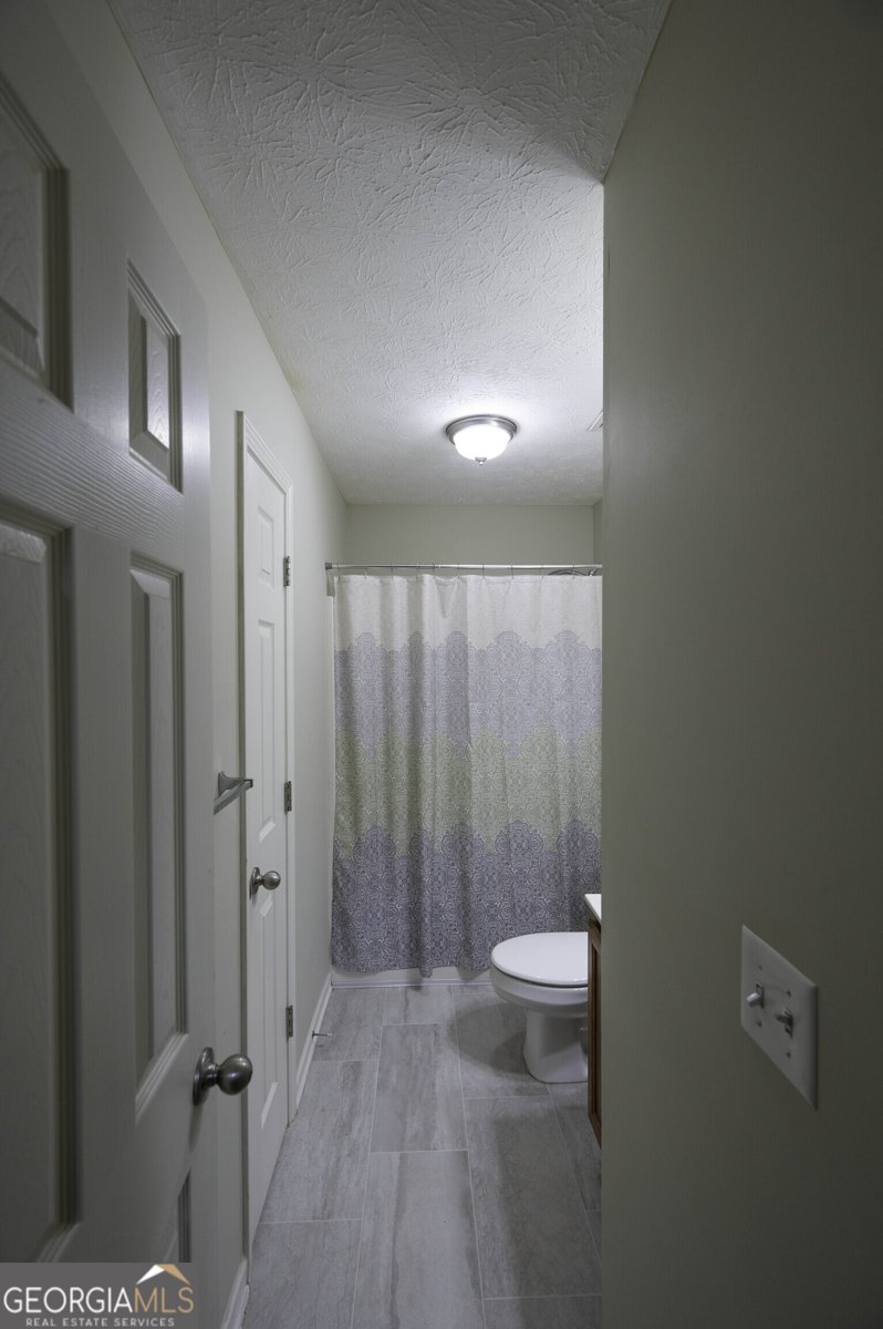 305 Edgemont Drive Lagrange - 19