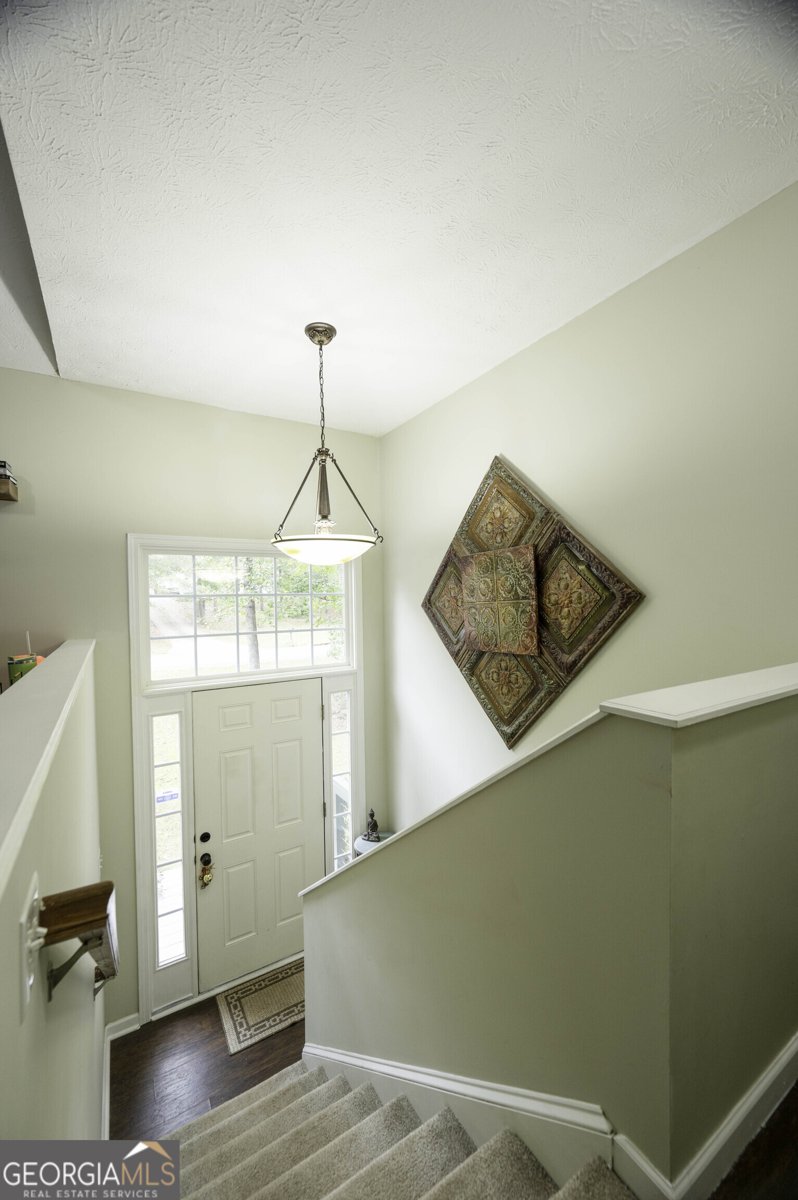 305 Edgemont Drive Lagrange - 4