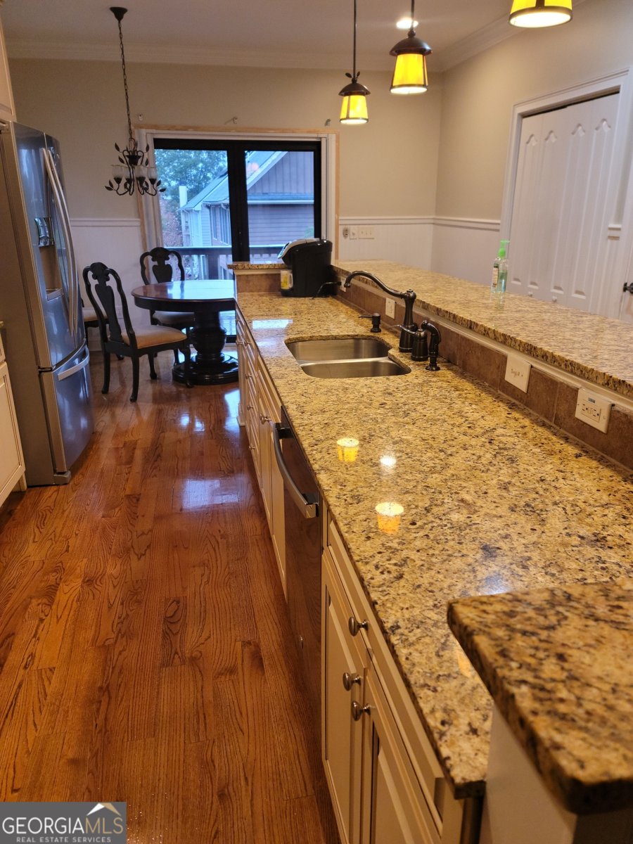 1333 Eubanks Avenue East Point - 33