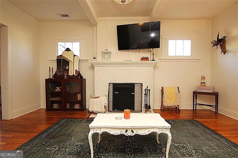 361 Elizabeth Street Commerce - 22