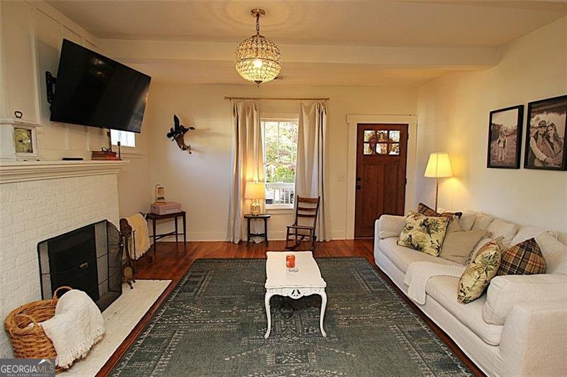 361 Elizabeth Street Commerce - 24