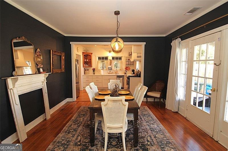 361 Elizabeth Street Commerce - 26