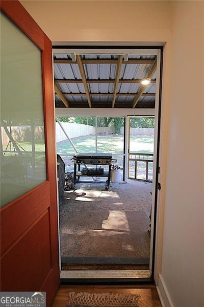 361 Elizabeth Street Commerce - 38