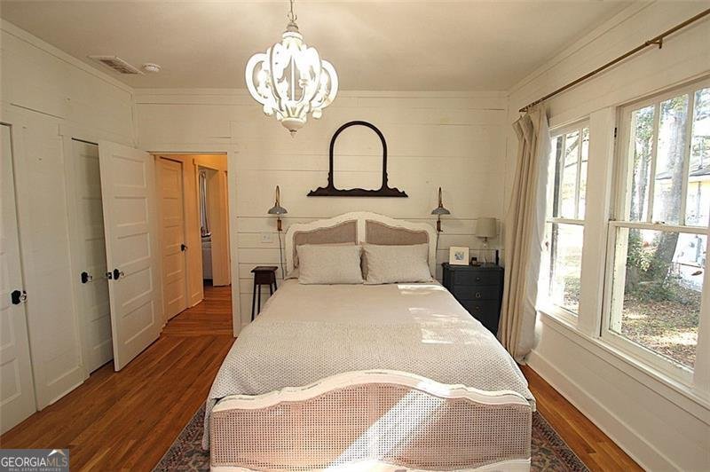 361 Elizabeth Street Commerce - 44