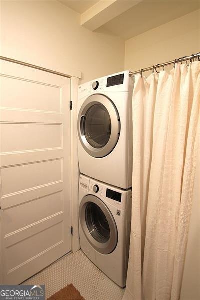 361 Elizabeth Street Commerce - 6