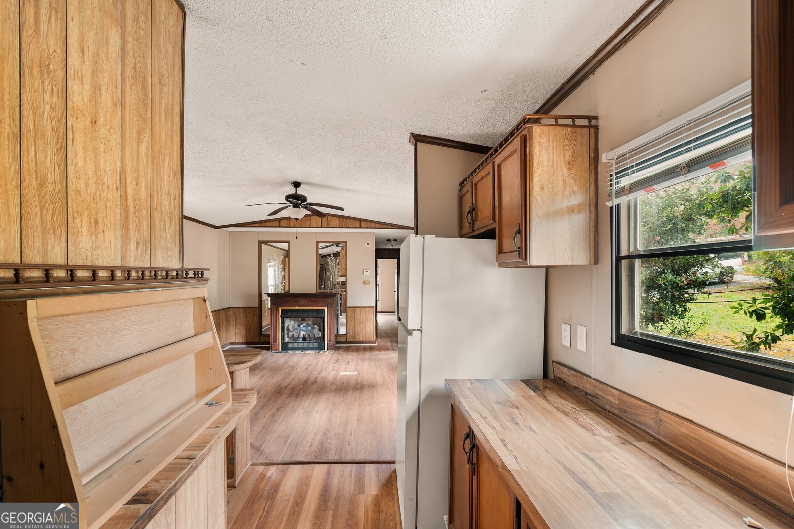 207 Squirrel Avenue Cohutta - 12