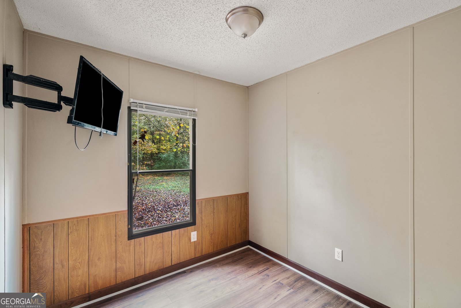 207 Squirrel Avenue Cohutta - 16