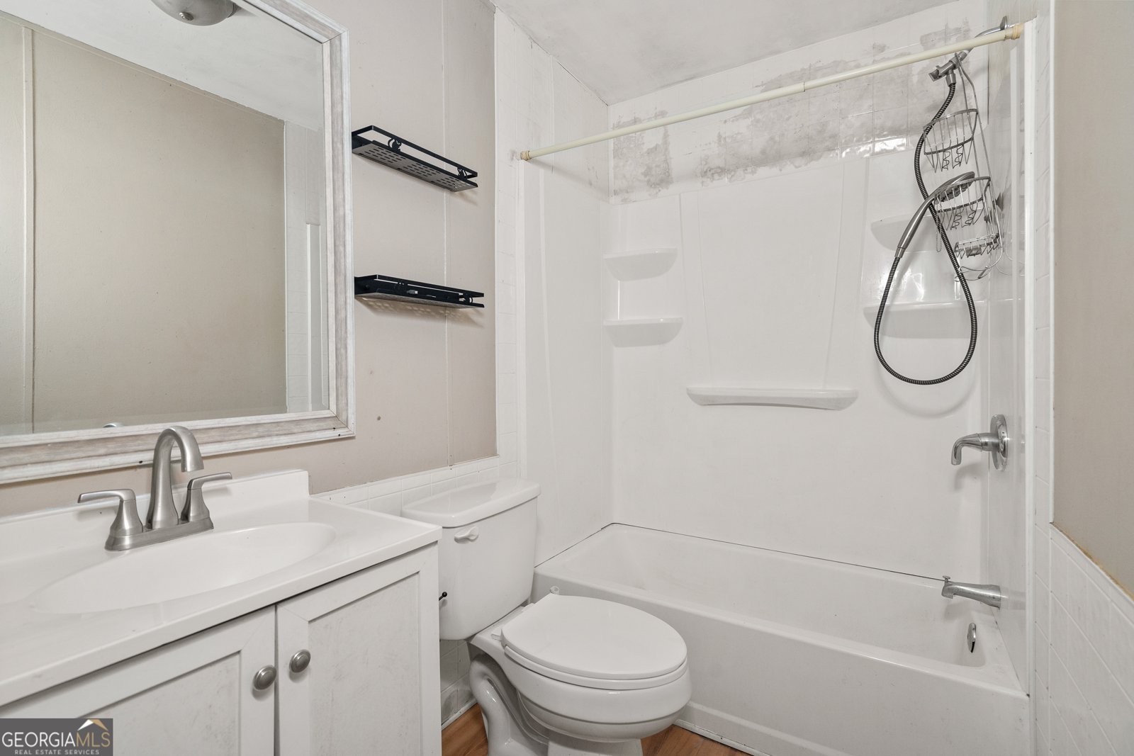 207 Squirrel Avenue Cohutta - 18