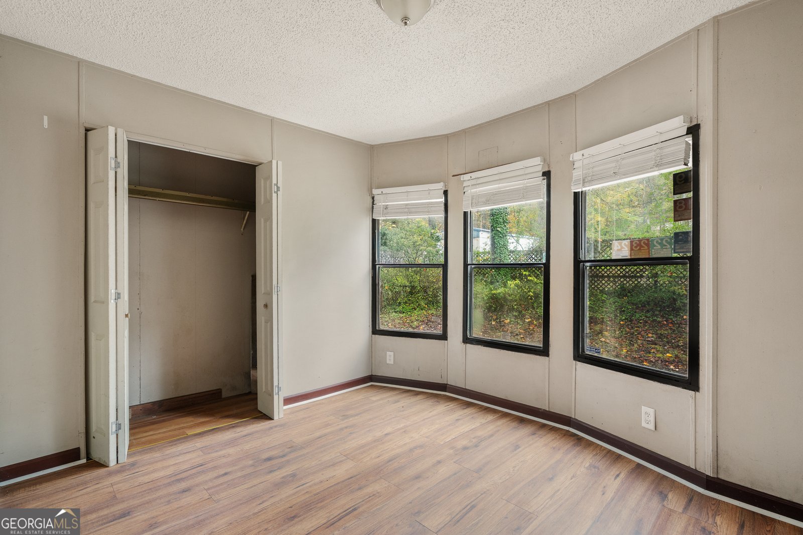 207 Squirrel Avenue Cohutta - 19