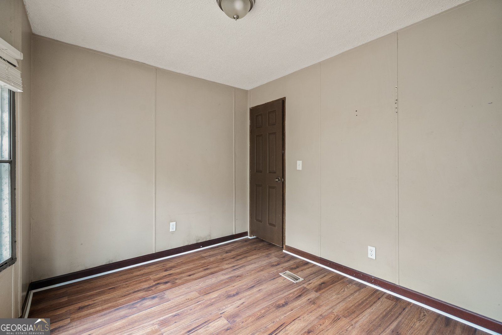 207 Squirrel Avenue Cohutta - 20