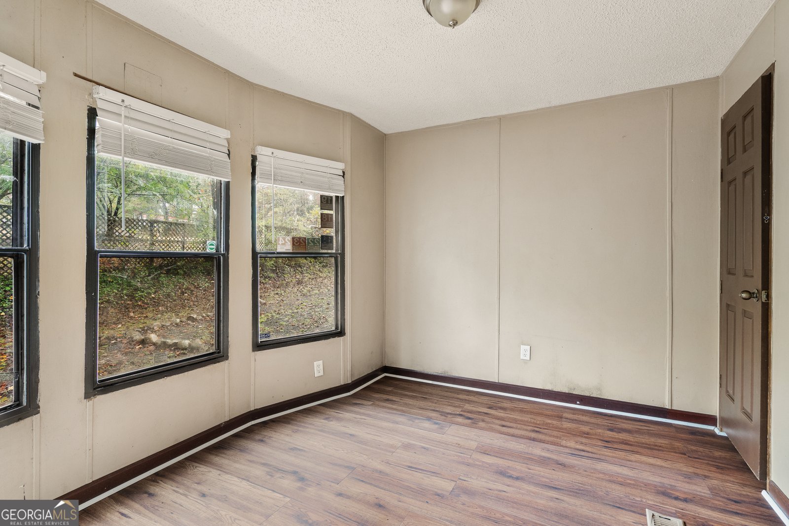 207 Squirrel Avenue Cohutta - 21