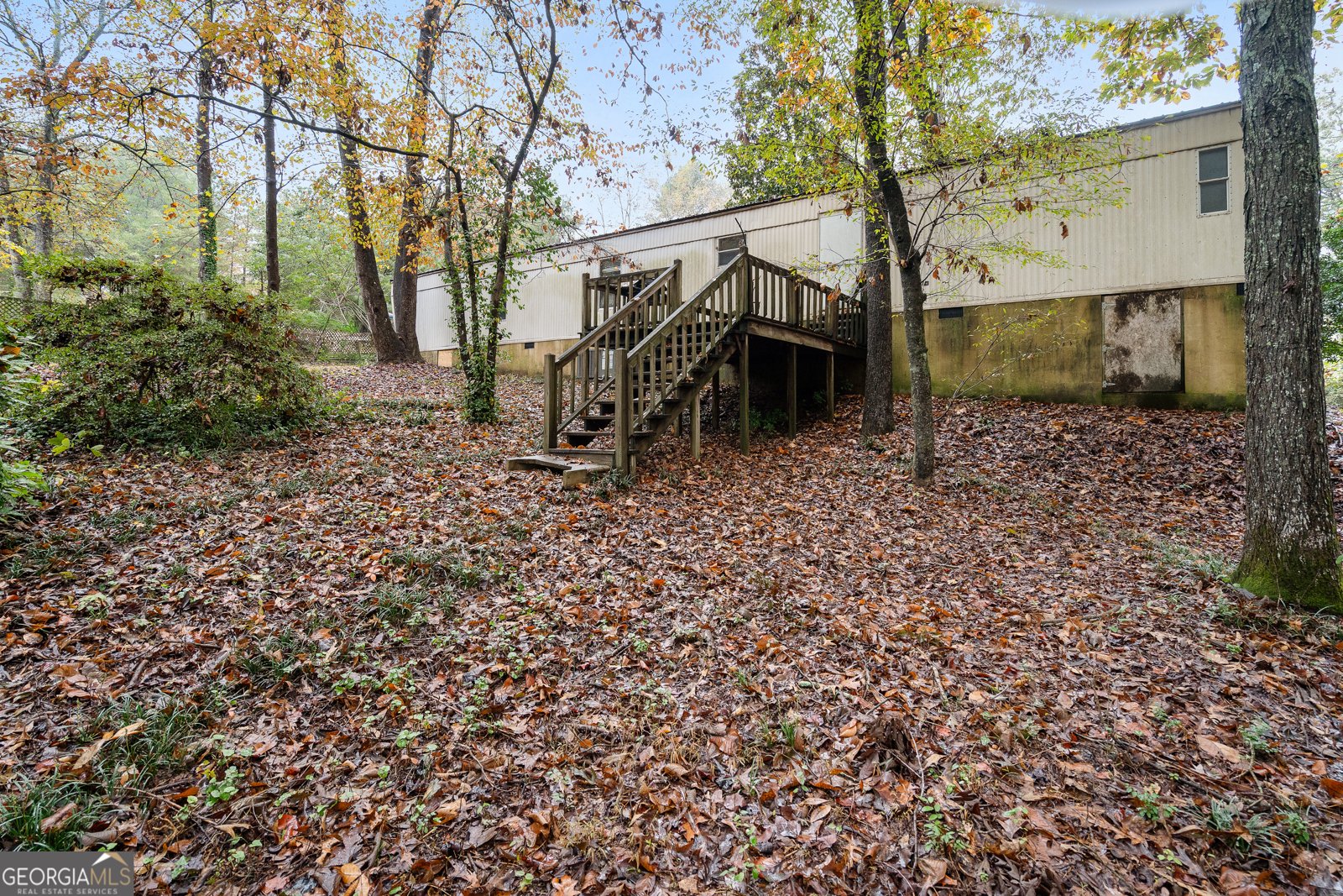 207 Squirrel Avenue Cohutta - 36