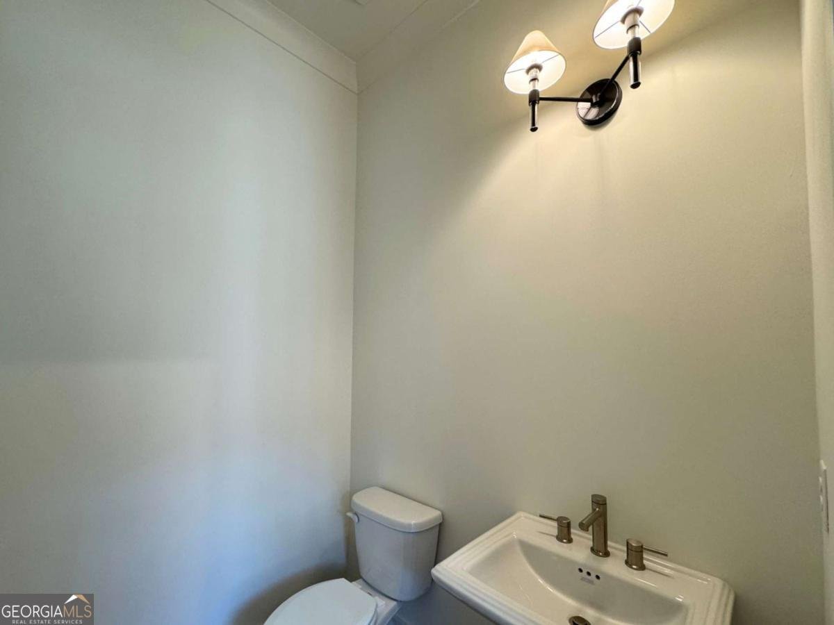 415 Chiswick Circle Alpharetta - 16