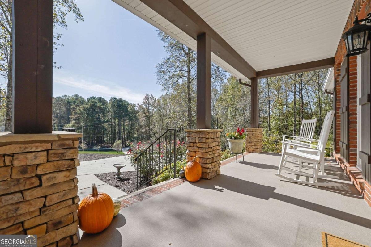 2325 Mountain Road Alpharetta - 1