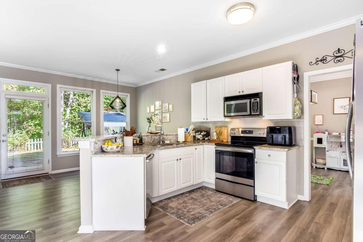 4231 Moccasin Trail Woodstock - 12