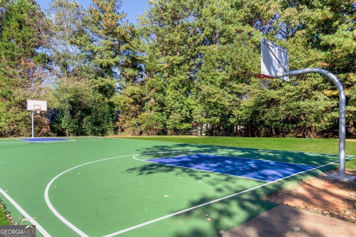 4231 Moccasin Trail Woodstock - 55