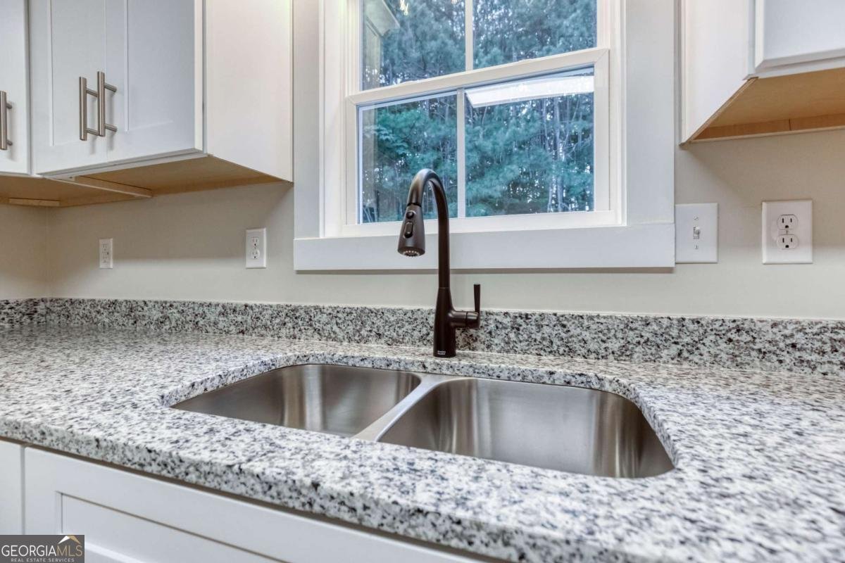 4085 Fawn Valley Drive Loganville - 25