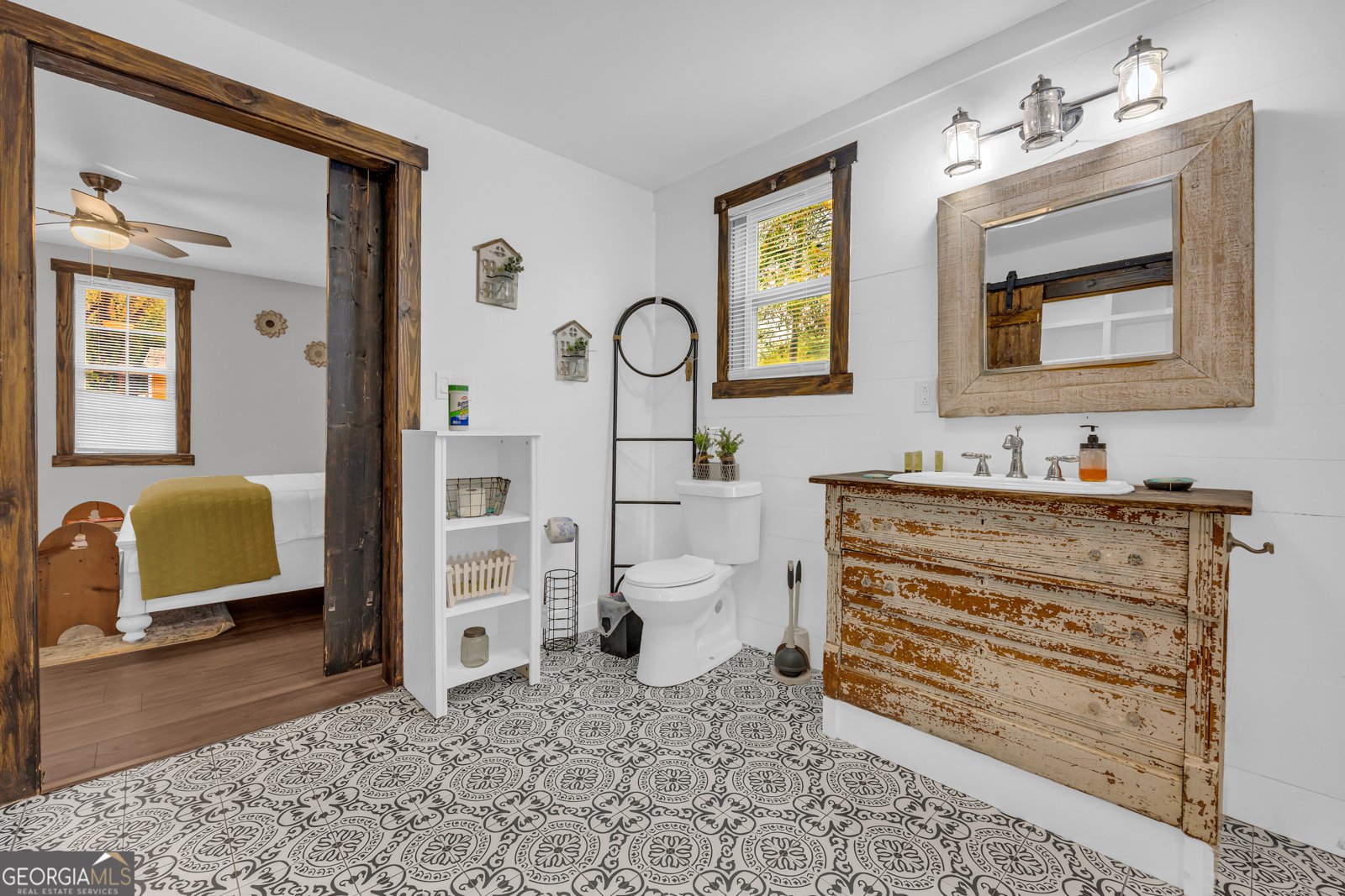 1060 Stephens Street Greensboro - 24