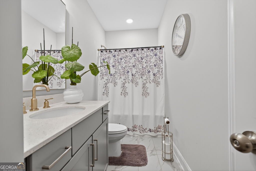 425 Retreat Lane Canton - 45