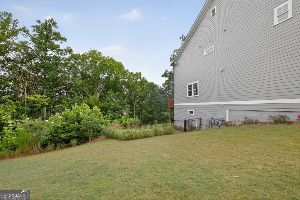 425 Retreat Lane Canton - 53