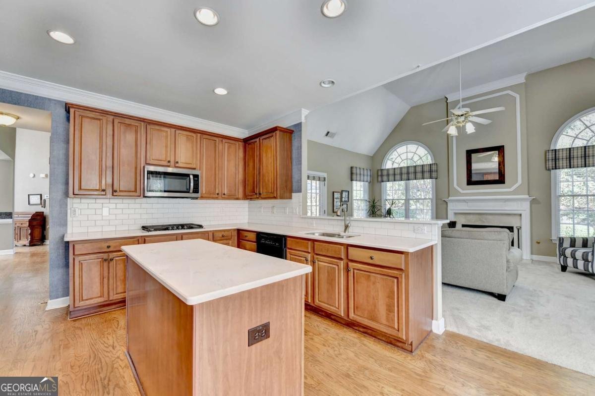 355 Laurel Oak Drive Suwanee - 10