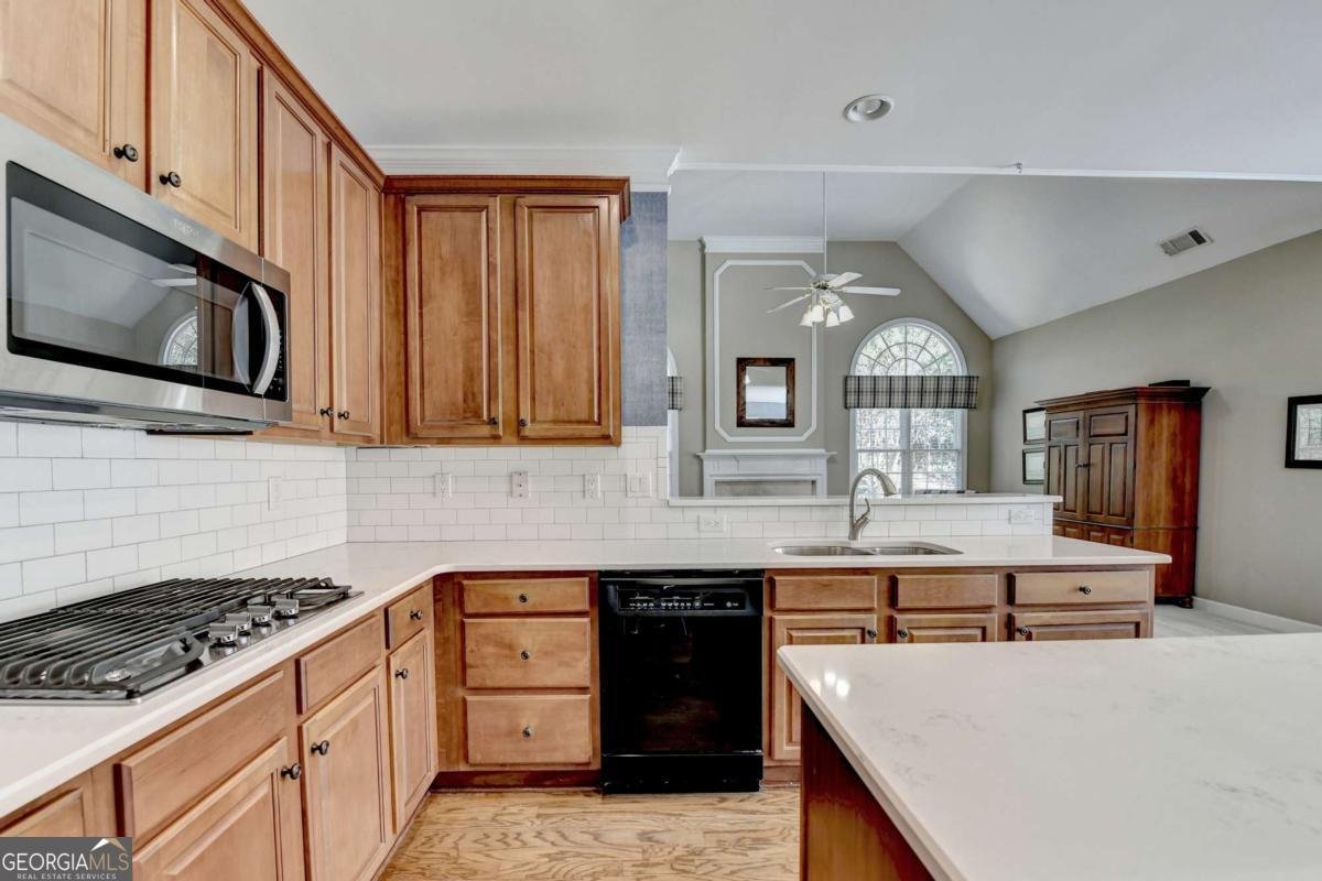 355 Laurel Oak Drive Suwanee - 11