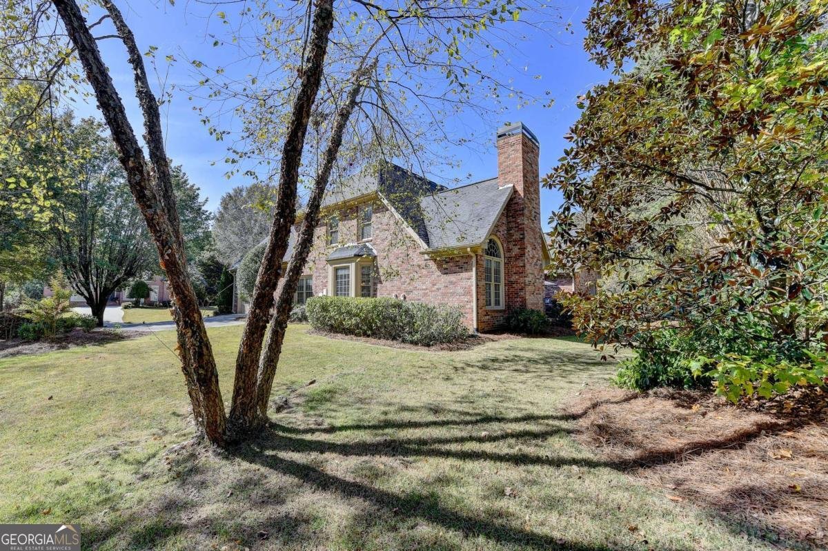355 Laurel Oak Drive Suwanee - 37