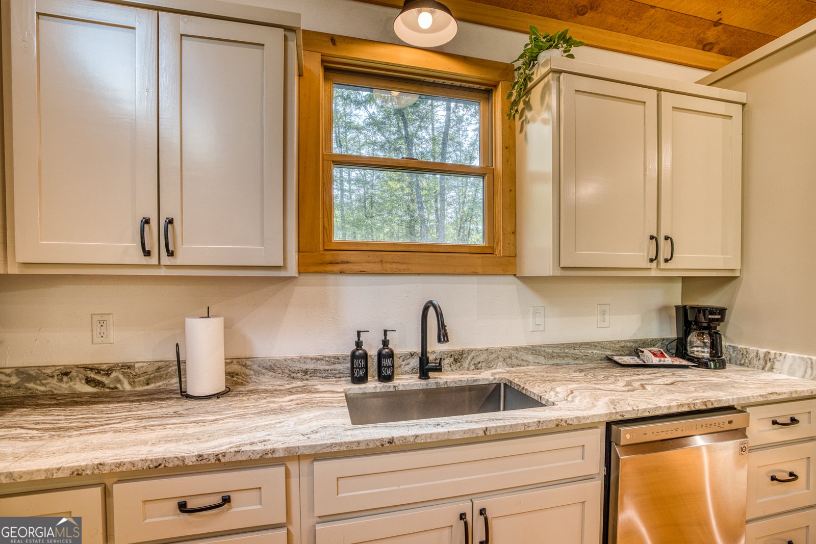 284 Lees Ride McCaysville - 2