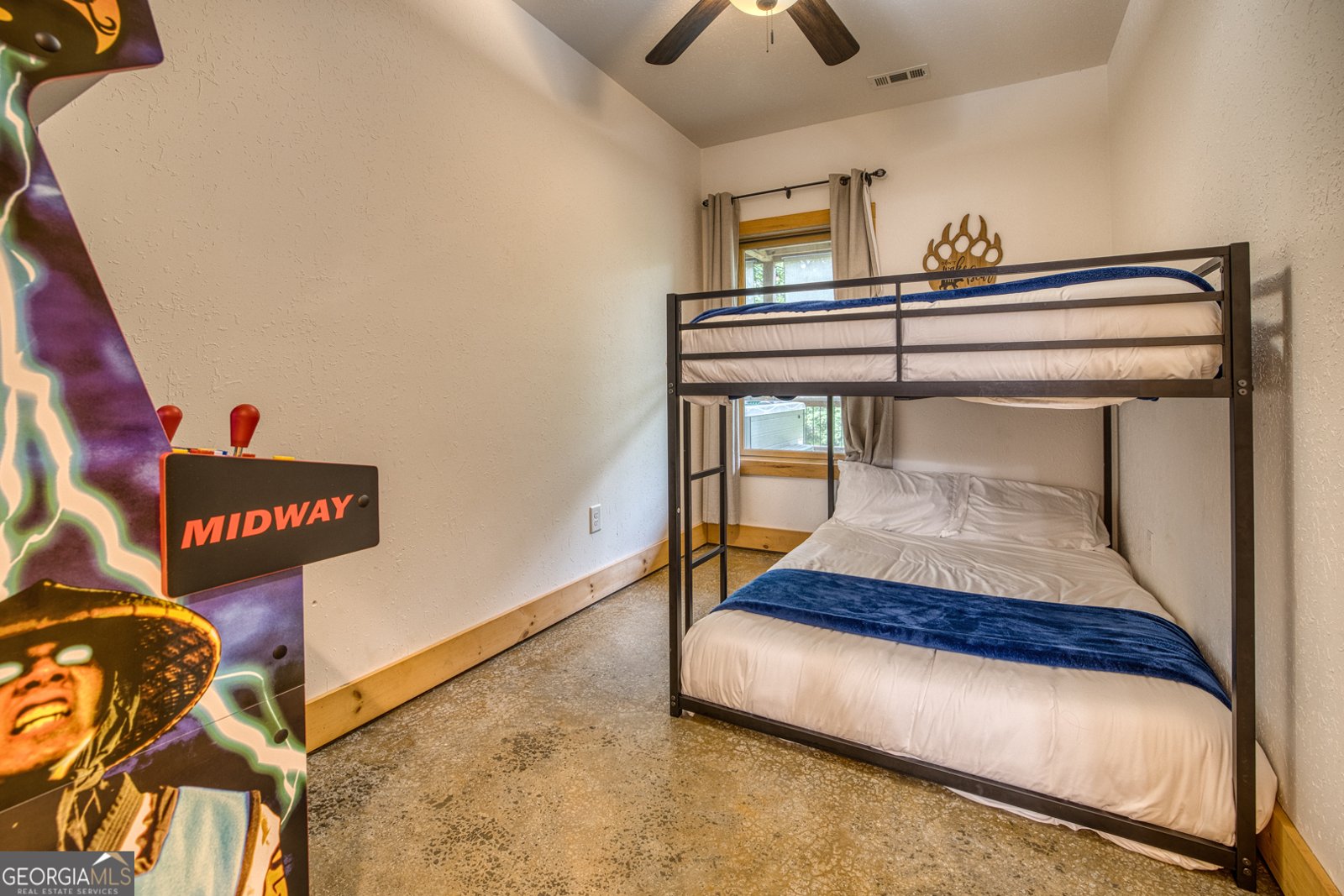 284 Lees Ride McCaysville - 28